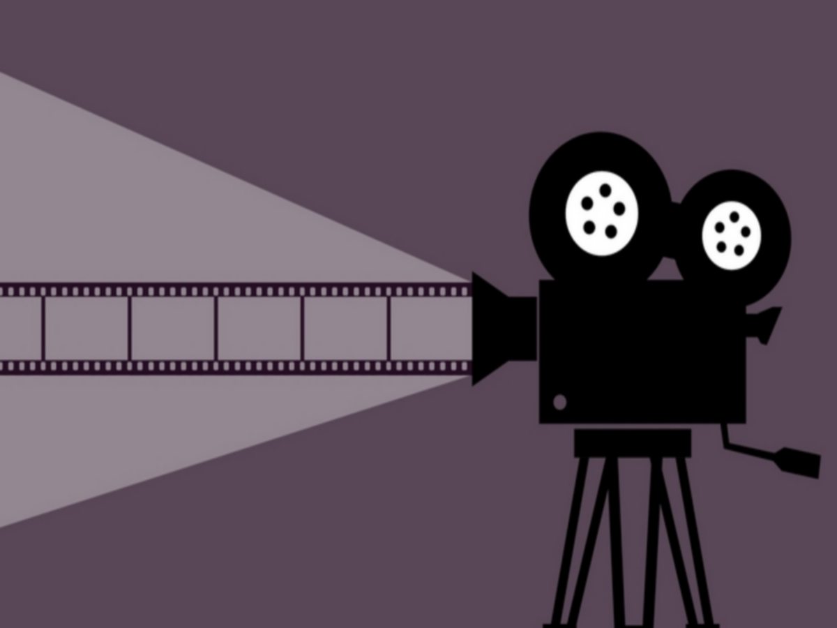 CINEMA PLEIN AIR CINE'TOILES "Y'A PAS DE RESEAUX"